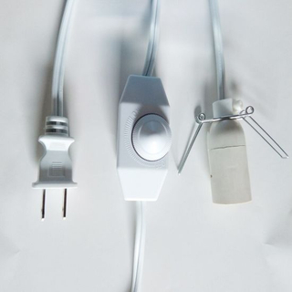 Lâmpada de lâmpada dos EUA com interruptor mais escuro