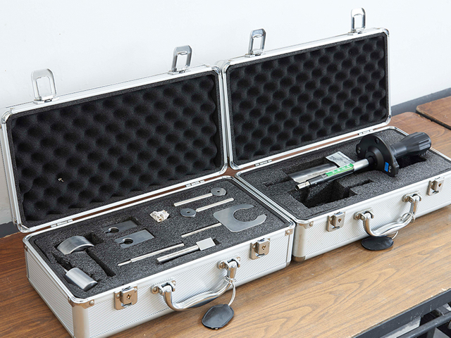 Tool VDE-Plug-Measurement